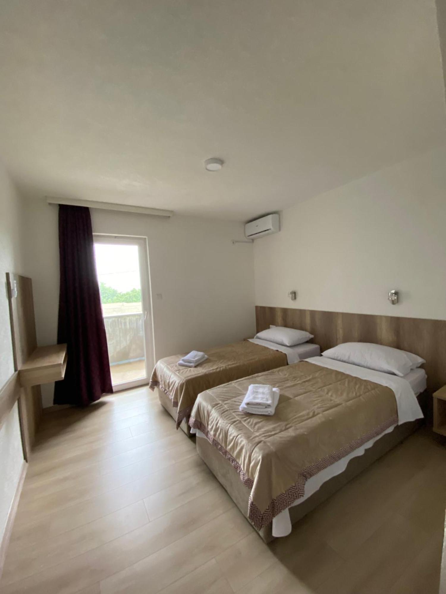 Pansion Raspudic Bed & Breakfast เมจูโกเรีย ภายนอก รูปภาพ